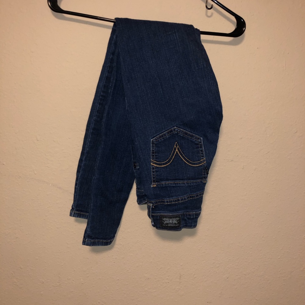 Levi skinny jeans
